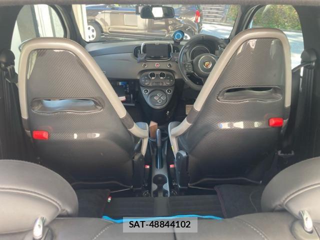 Abarth 595 2017-12 7249614-13