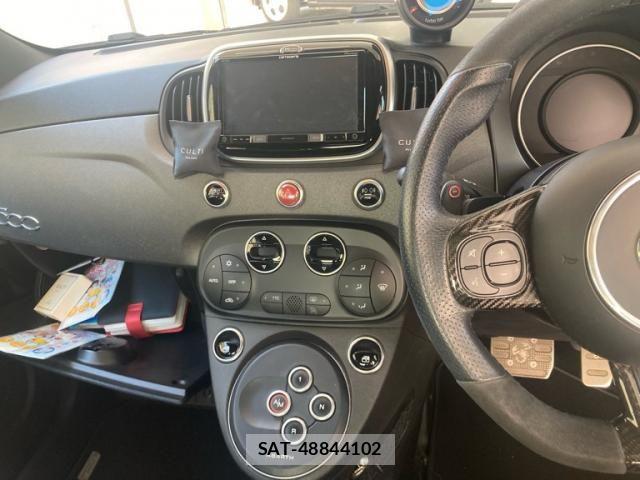 Abarth 595 2017-12 7249614-17