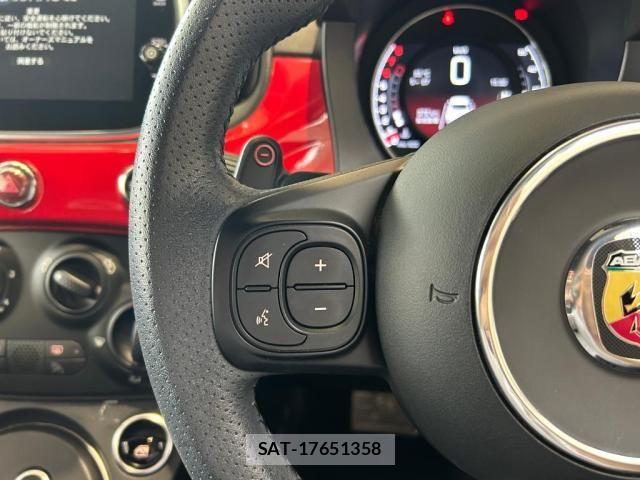 Abarth 595 2019-07 7249615-13