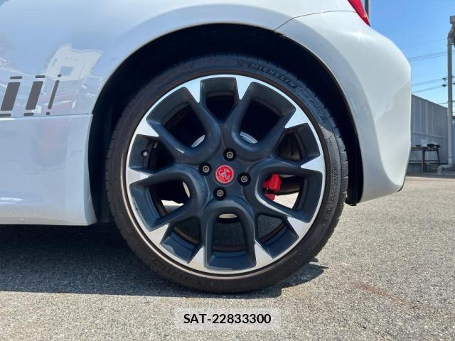 Abarth 595 2017-09 7324923-19