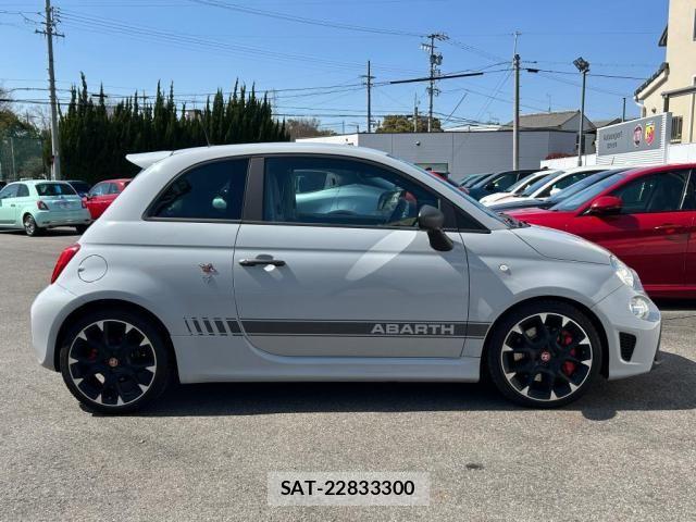 Abarth 595 2017-09 7324923-3