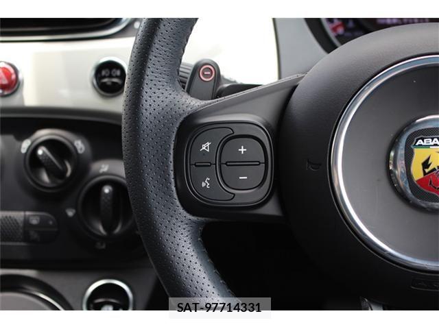 Abarth 595 2020-02 7356567-10