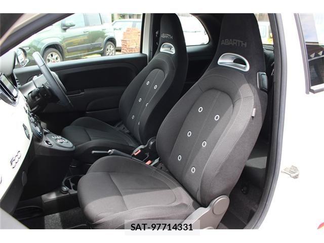 Abarth 595 2020-02 7356567-14
