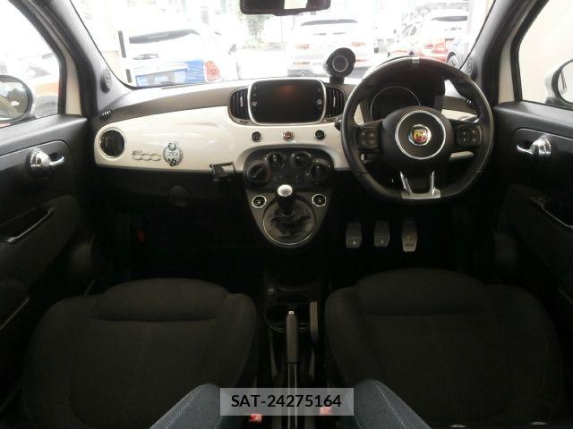 Abarth 595 2019-05 7452305-18