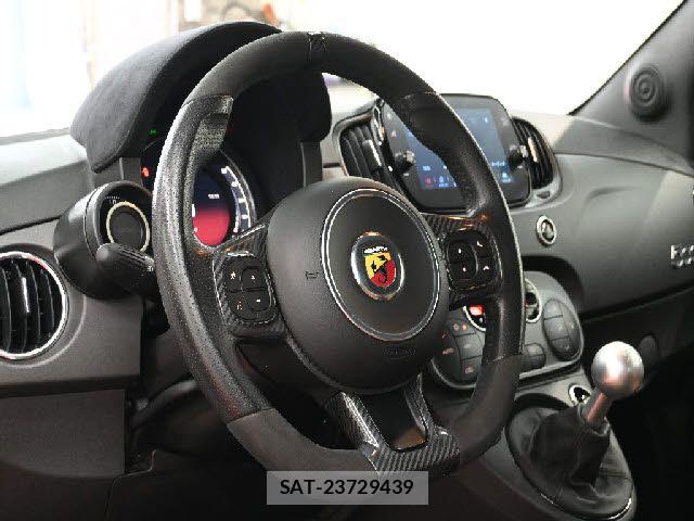 Abarth 595 2022-09 7507095-24