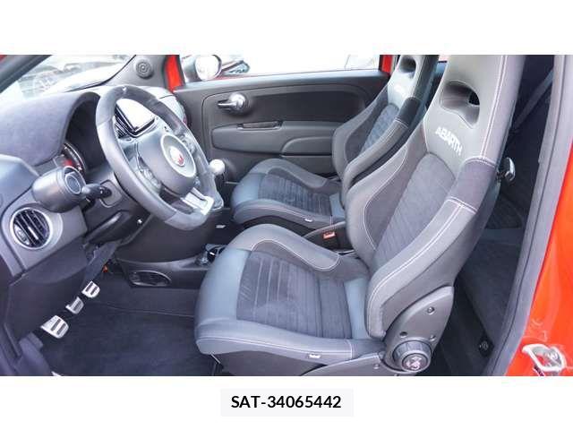 Abarth 595 2022-10 7499175-17