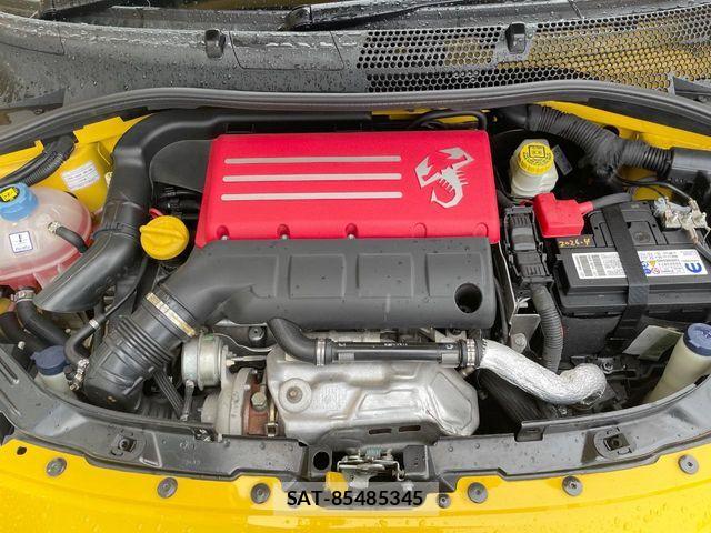 Abarth 595 2018-06 7499195-15