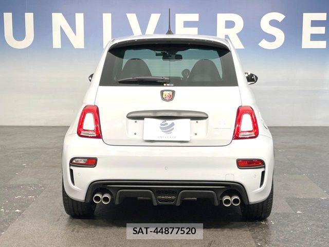 Abarth 595 2021-09 7875059-16