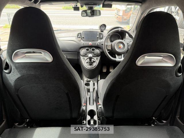 Abarth 595 2022-06 8033949-6