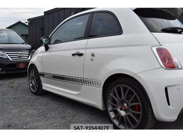 Abarth 595 2016-09 8097403-10