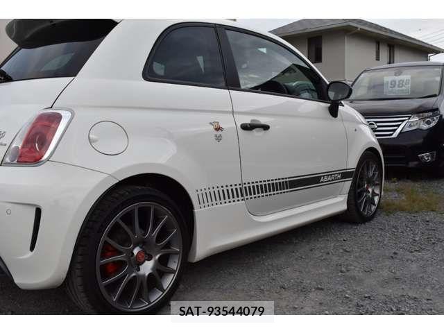 Abarth 595 2016-09 8097403-11