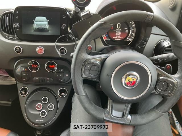 Abarth 595 2023-01 8097367-9