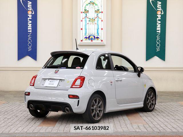 Abarth 595 2017-12 8097399-2