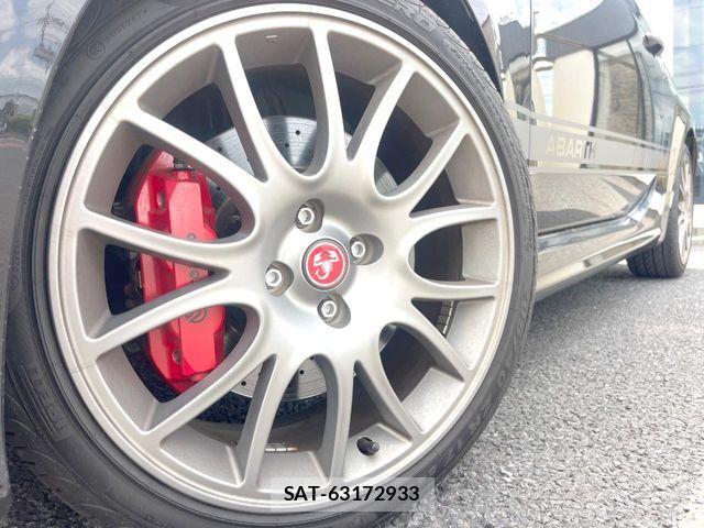 Abarth 595 2016-12 8126803-13