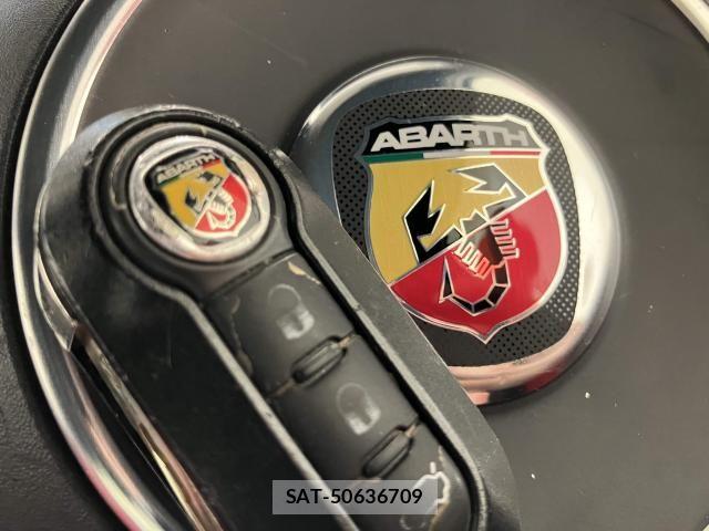 Abarth 595 2016-01 8126975-18