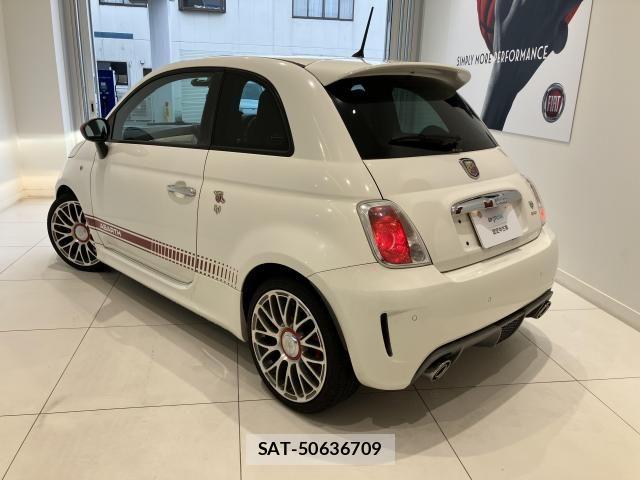 Abarth 595 2016-01 8126975-28