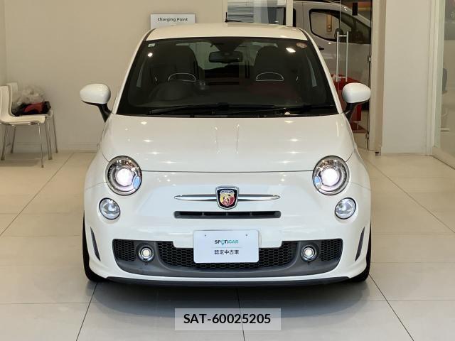 Abarth 595 2015-06 8127032-21