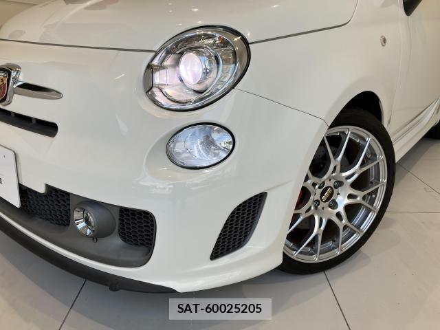 Abarth 595 2015-06 8127032-27