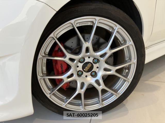 Abarth 595 2015-06 8127032-3