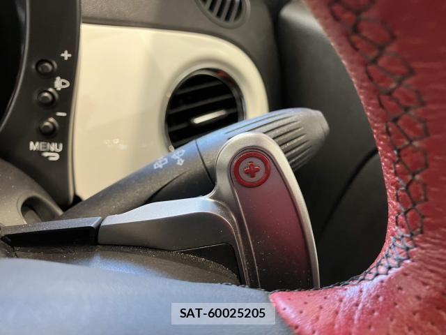 Abarth 595 2015-06 8127032-6