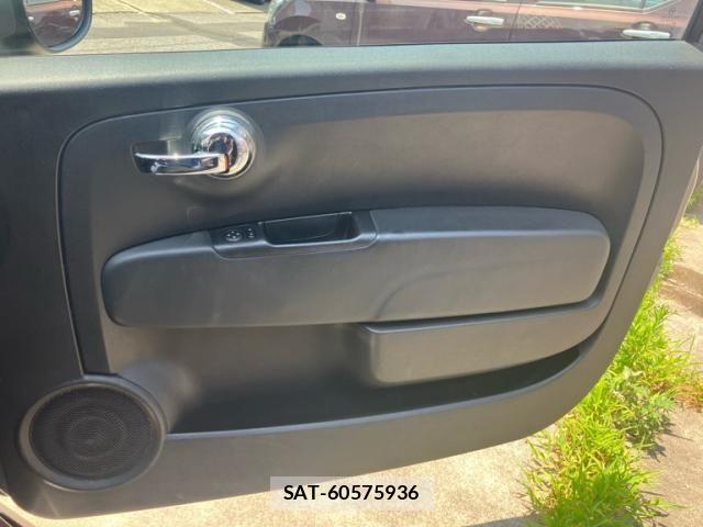 Abarth 595 2016-10 8127026-13