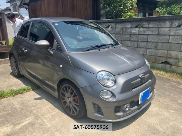 Abarth 595 2016-10 8127026-1