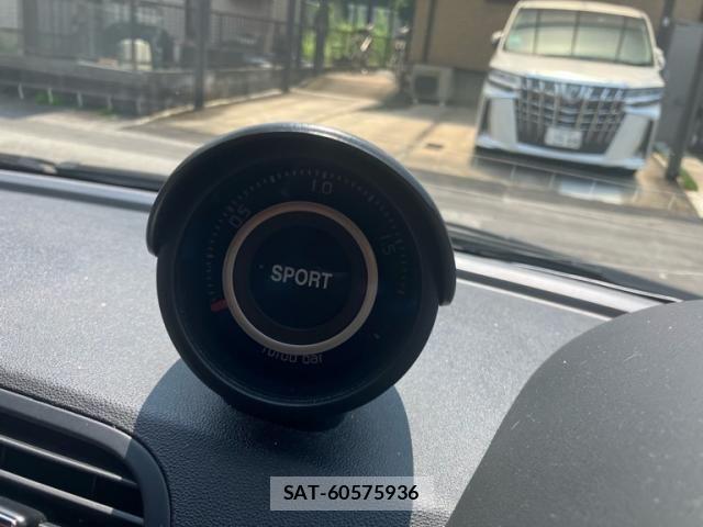 Abarth 595 2016-10 8127026-21