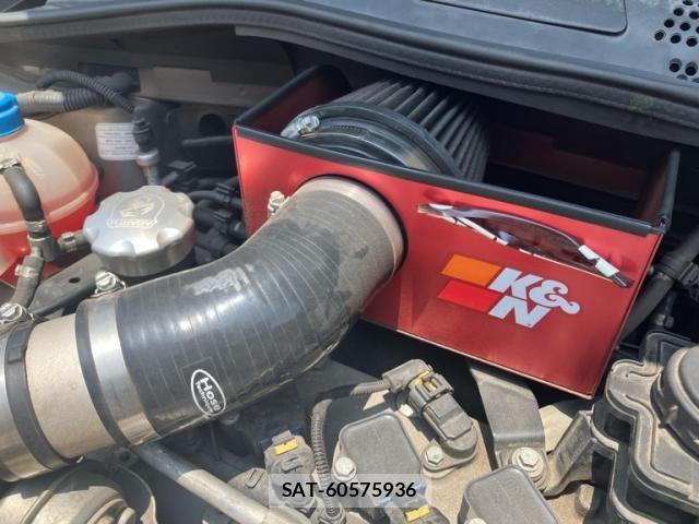 Abarth 595 2016-10 8127026-25