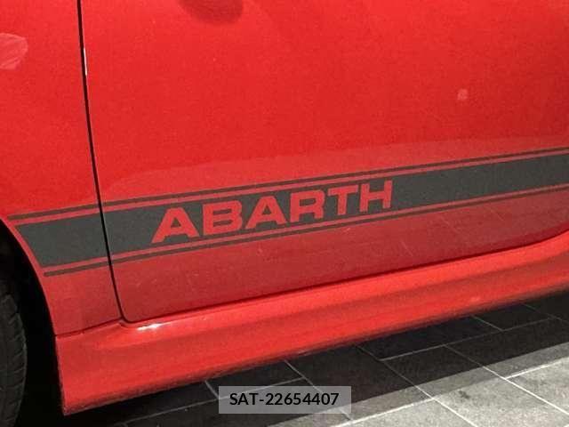Abarth 595 2022-11 8126569-10