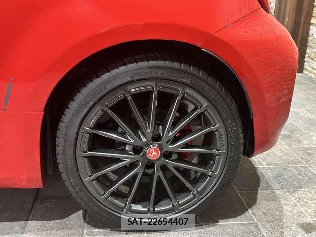 Abarth 595 2022-11 8126569-18