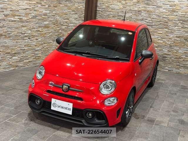 Abarth 595 2022-11 8126569-1