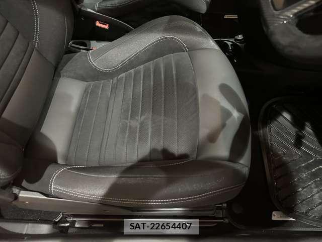 Abarth 595 2022-11 8126569-21