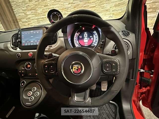 Abarth 595 2022-11 8126569-23