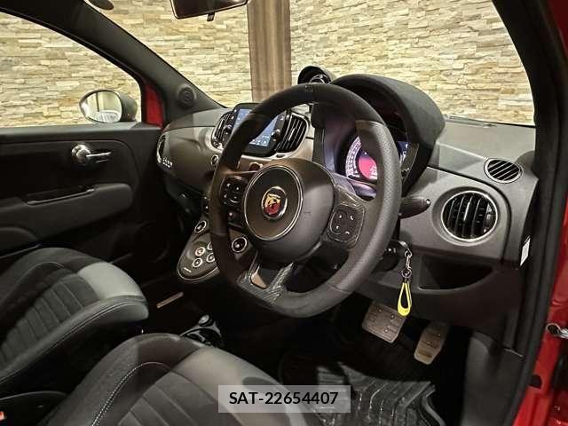 Abarth 595 2022-11 8126569-24