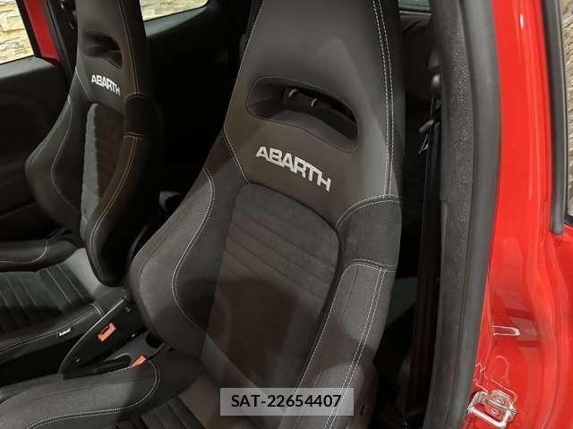 Abarth 595 2022-11 8126569-27