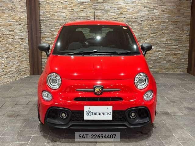 Abarth 595 2022-11 8126569-2