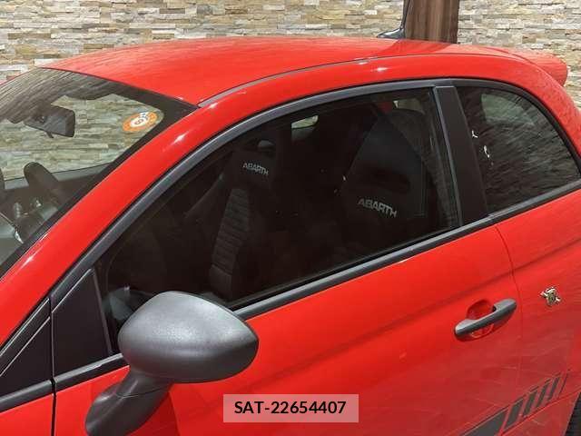 Abarth 595 2022-11 8126569-8