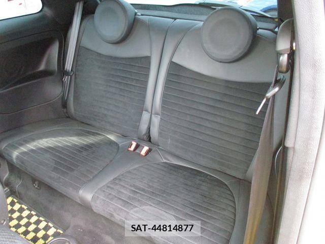 Abarth 595 2017-06 8312091-12