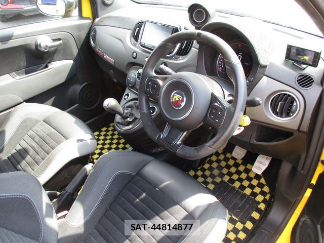 Abarth 595 2017-06 8312091-15