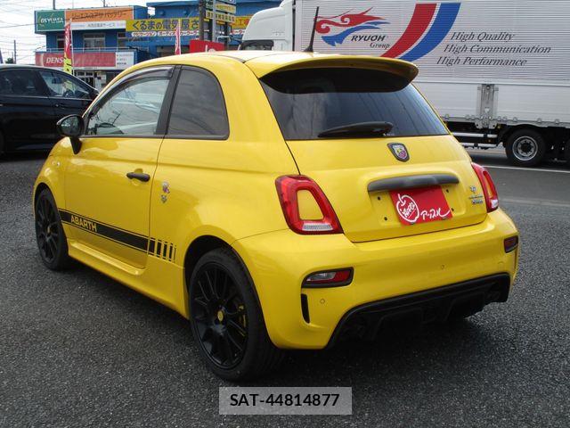 Abarth 595 2017-06 8312091-4