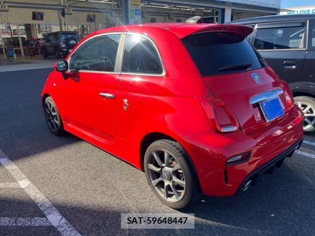 Abarth 595 2022-07 8409779-3