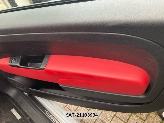 Abarth 595 2019-03 8409880-13