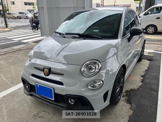 Abarth 595 2022-06 8409728-0