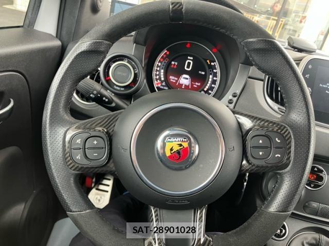 Abarth 595 2022-06 8409728-16