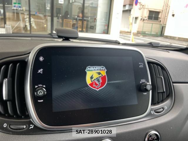 Abarth 595 2022-06 8409728-18