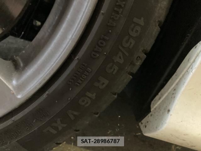 Abarth 595 2017-09 8456615-10