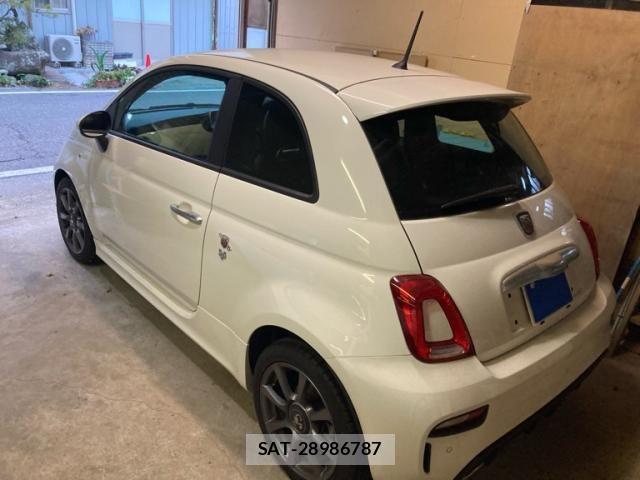 Abarth 595 2017-09 8456615-3