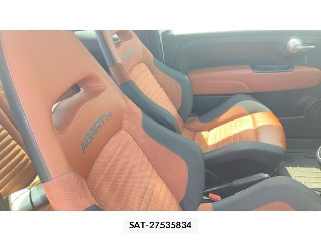 Abarth 595 2018-08 8484369-11