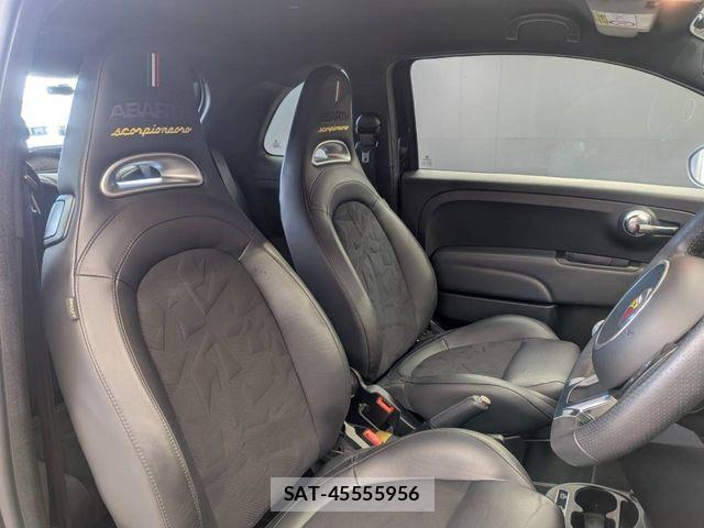 Abarth 595 2021-06 8522566-21