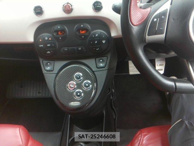 Abarth 595 2014-06 8522550-3